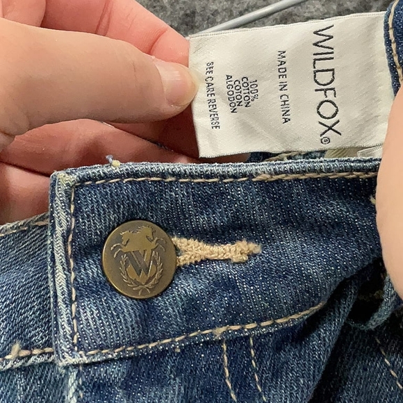 Wildfox Distressed Straight Leg Jeans – Size 26 - Picture 5 of 5
